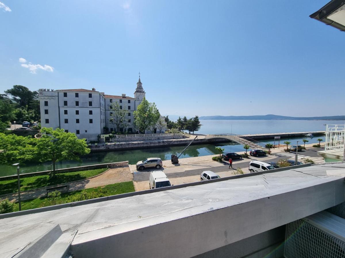 Biro App 4+1 Pax Apartment Crikvenica Exterior photo